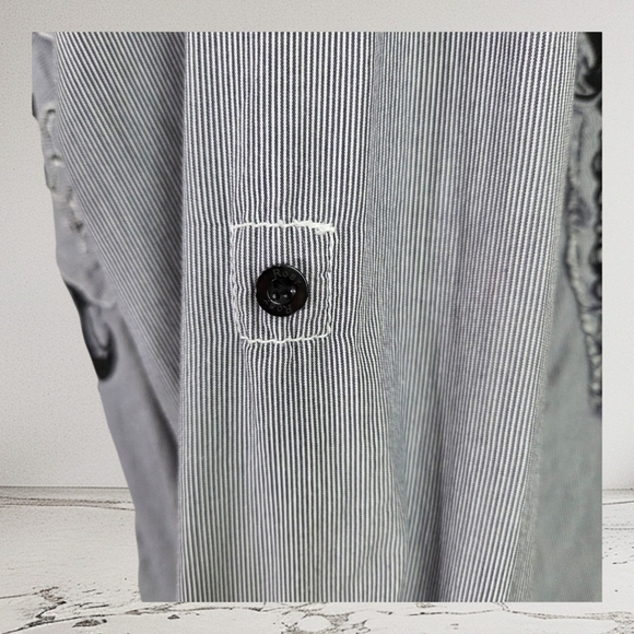 Roar Enough Excuses Men's Gray and Black Casual Button-Down Shirt Size L - Picture 5 of 15